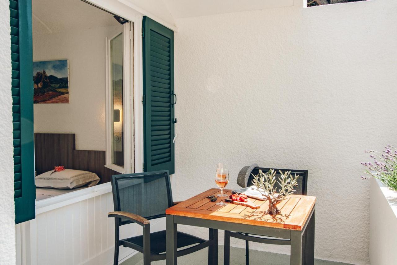 Capsud, La Garde-Freinet Apartment Екстериор снимка