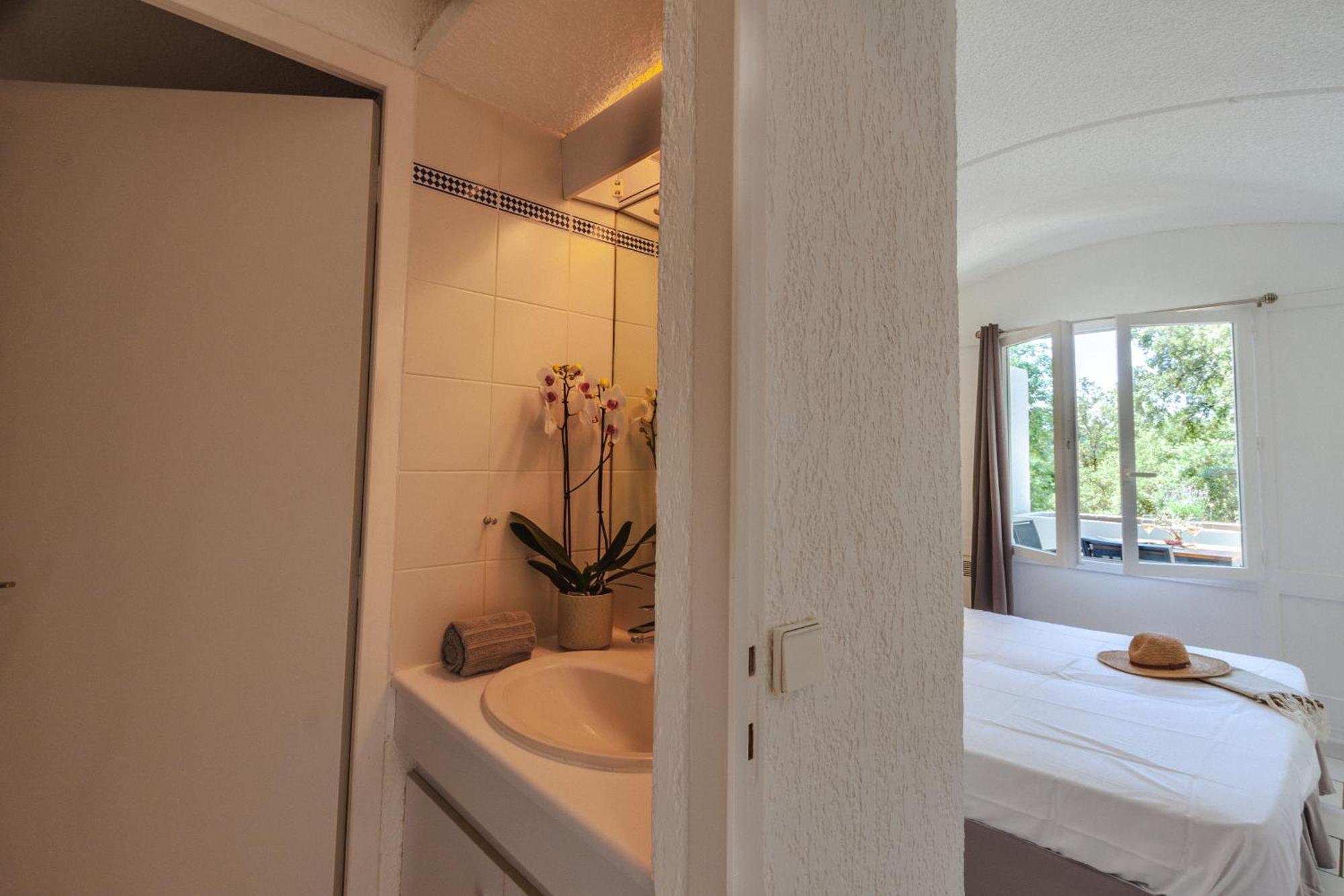 Capsud, La Garde-Freinet Apartment Екстериор снимка