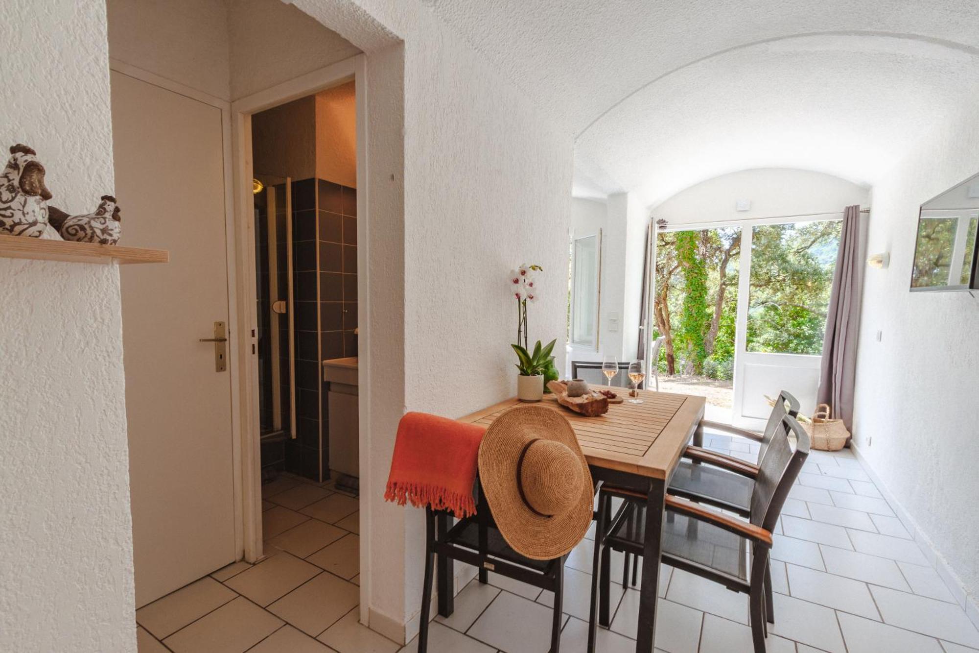 Capsud, La Garde-Freinet Apartment Екстериор снимка